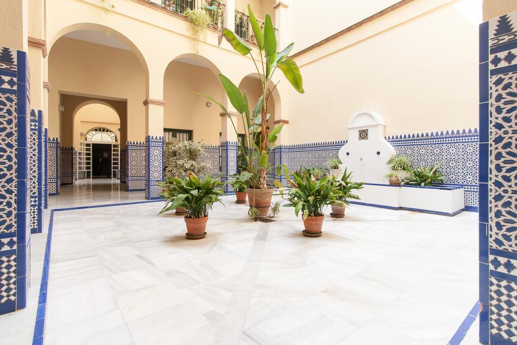 Cn Parking Incluido Apartamento 2D En Zona Monumental Seville Exterior photo